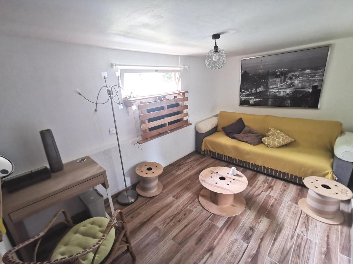 Les Cosyhouilles Apartment ภายนอก รูปภาพ